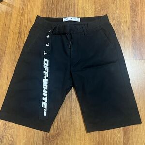 🔥Pre-Loved Off-White Industrial Belt Chino Shorts ‘Black/white’ Size M